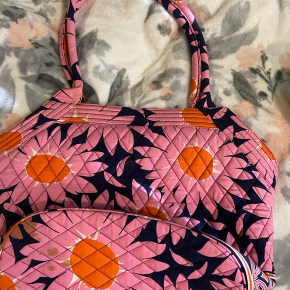 Vera Bradley Loves Me Angle Tote Purse Pink Blue Floral Print Purse with pockets - Picture 2 of 4